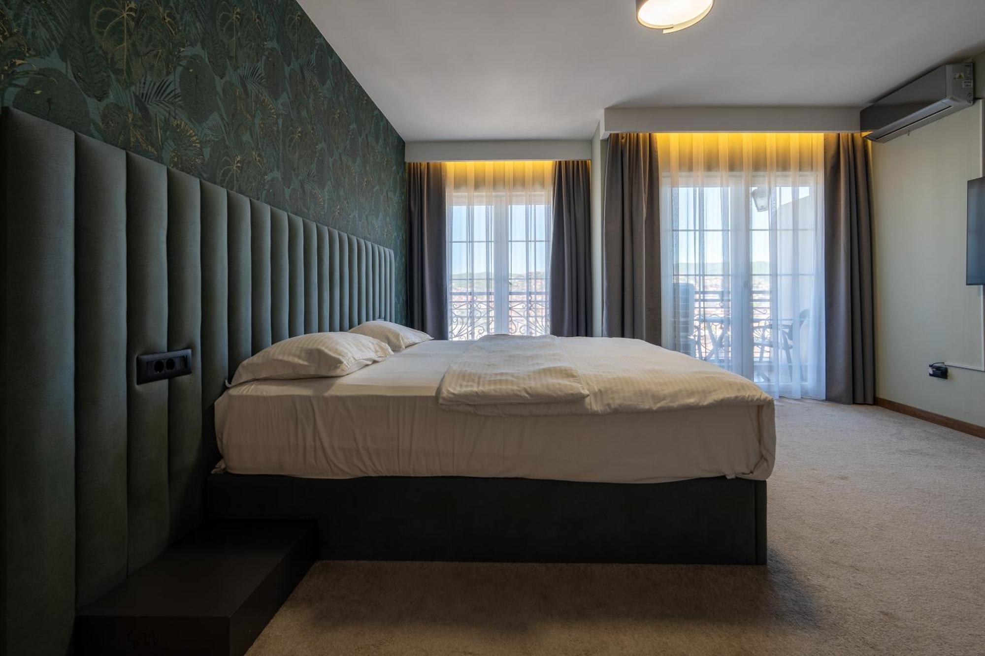 Downtown Apartments Prishtinë Luaran gambar