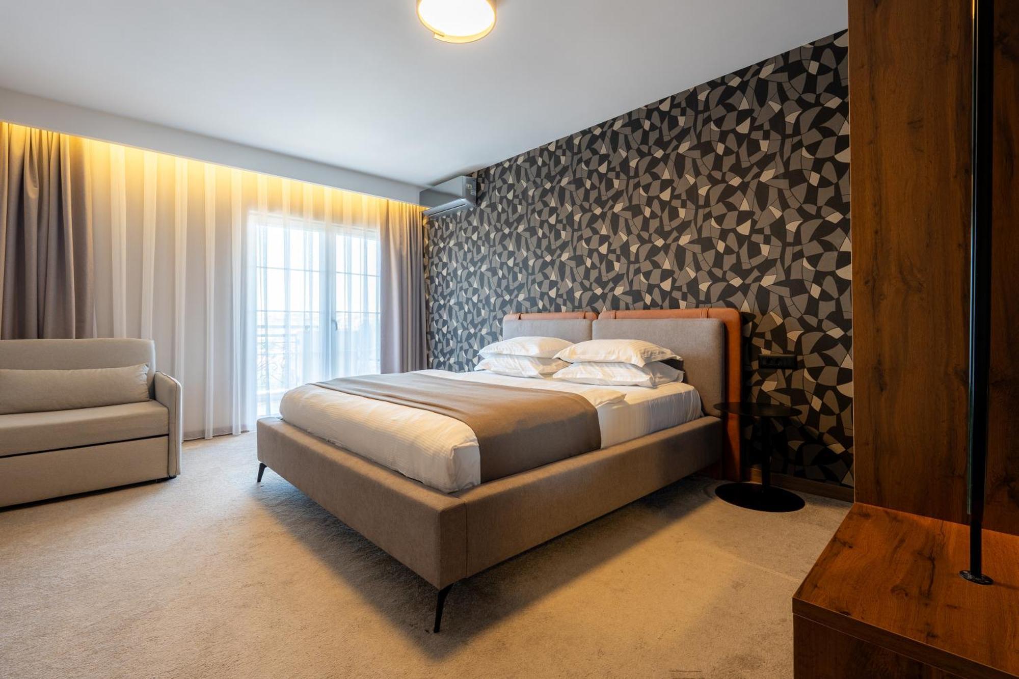 Downtown Apartments Prishtinë Luaran gambar